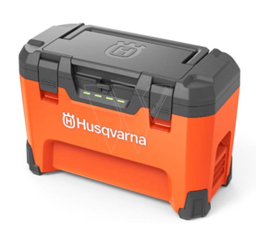 Husqvarna 40-c1000 portable multi-charger